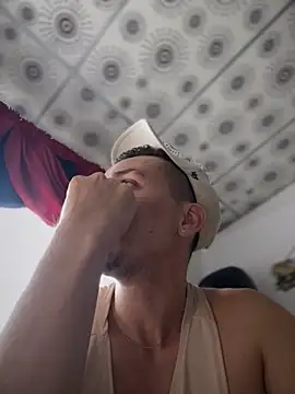 adam-rivera online show from 10/08/25, 04:59