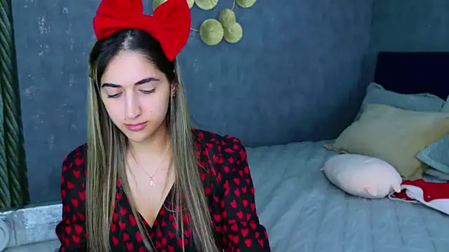 Teresa Stane online show from 02/04/25, 03:04