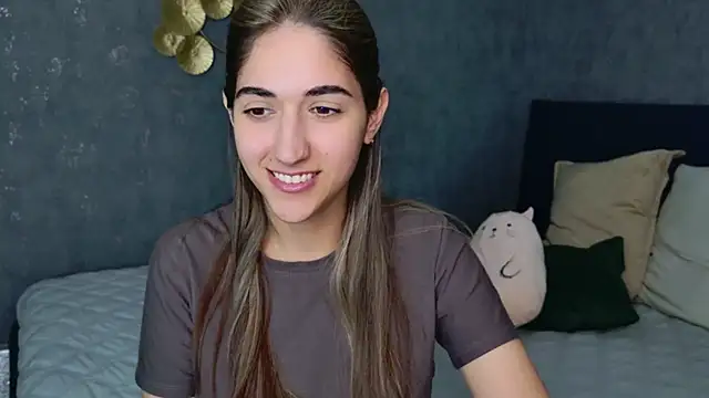 Teresa Stane online show from 02/18/25, 09:32