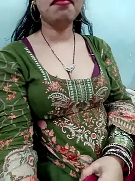 Haniya-143 online show from 12/20/25, 09:33