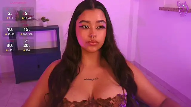 Ariana Pierce online show from 06/03/26, 02:19