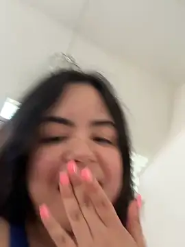 littlemissbabycakes online show from 04/01/26, 11:57