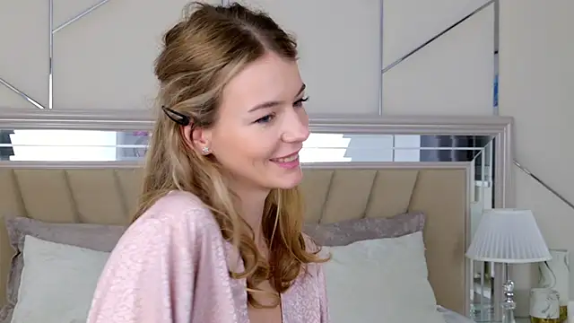 MeganMour online show from 02/09/25, 07:19