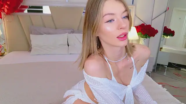 MeganMour online show from 02/10/26, 05:06