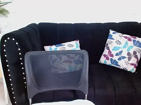 ximena bunny online show from 02/04/25, 10:24