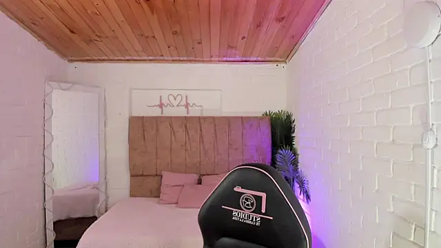 penelope tay1 online show from 09/21/25, 03:19