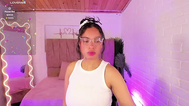 penelope tay1 online show from 11/27/25, 03:19