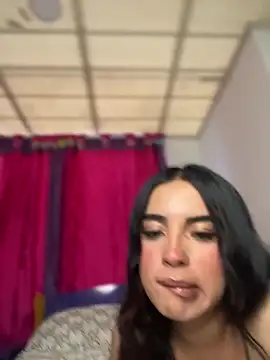 Emily-14 online show from 02/06/25, 10:10