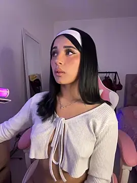 Emily-14 online show from 09/25/25, 02:15