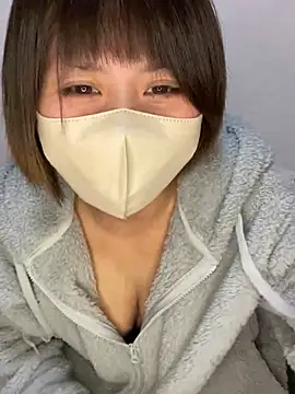 Snapshot of -anzu-o chatting on 12/25/24, 12:47 -anzu-o online show from 12/25/24, 12:47