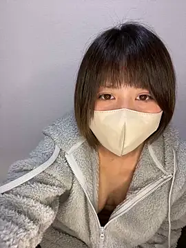 Snapshot of -anzu-o chatting on 12/26/24, 01:32 -anzu-o online show from 12/26/24, 01:32