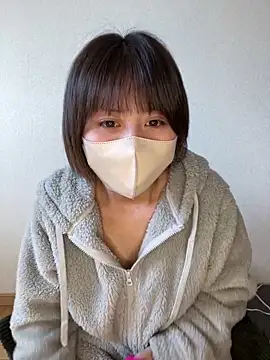 Snapshot of -anzu-o chatting on 01/08/25, 12:49 -anzu-o online show from 01/08/25, 12:49