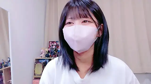 Snapshot of -anzu-o chatting on 10/11/25, 09:02 -anzu-o online show from 10/11/25, 09:02