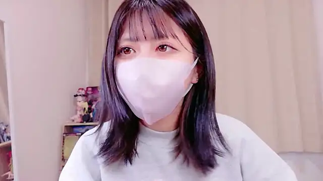 Snapshot of -anzu-o chatting on 11/03/25, 09:48 -anzu-o online show from 11/03/25, 09:48