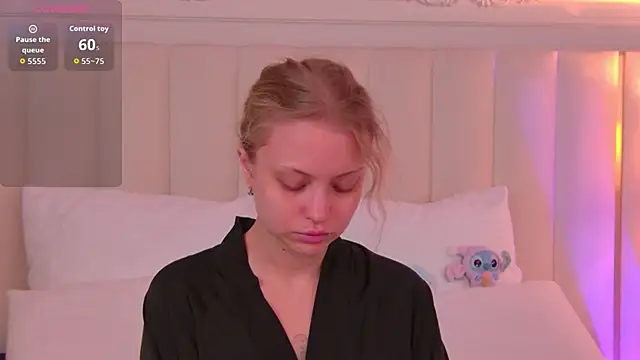 DorisHell online show from 10/11/25, 02:55