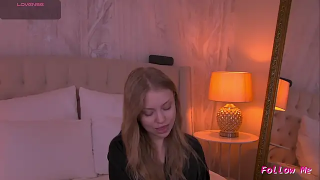 DorisHell online show from 12/20/25, 06:53