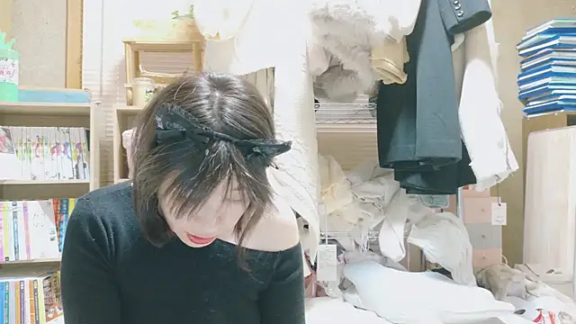 morikawa sayaka online show from 11/25/25, 11:38