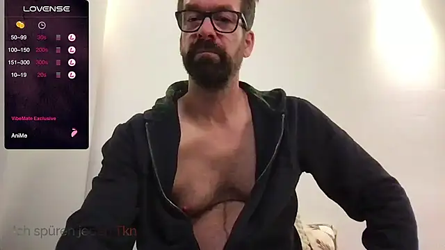 Snapshot of Sash_Ge chatting on 01/27/25, 10:38 Sash Ge online show from 01/27/25, 10:38