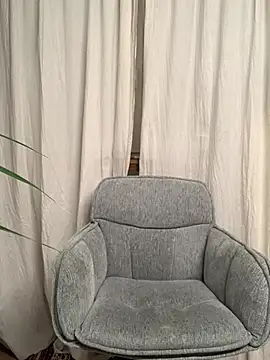 Snapshot of Sash_Ge chatting on 01/11/26, 11:43 Sash Ge online show from 01/11/26, 11:43