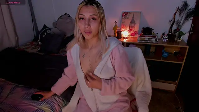 cuteweed420 online show from 01/06/26, 03:10