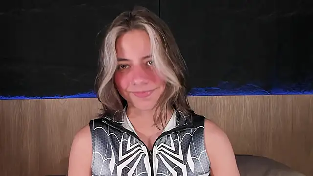 ArtemisaBlake online show from 02/04/25, 09:41