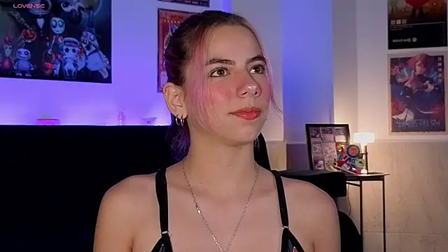 ArtemisaBlake online show from 12/05/25, 03:59