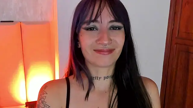 Michell Wallker online show from 12/28/24, 09:51