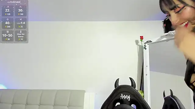 Snapshot of Any_Roussee chatting on 01/18/25, 02:47 Any Roussee online show from 01/18/25, 02:47