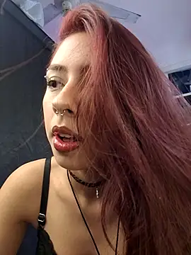 Jazmin-Cerezita online show from 09/25/25, 07:39