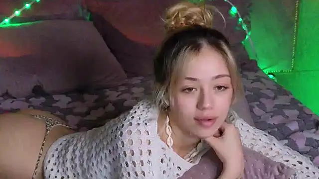 STELLA RICH online show from 03/16/25, 12:34