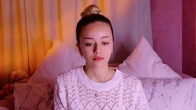 STELLA RICH online show from 09/24/25, 09:40