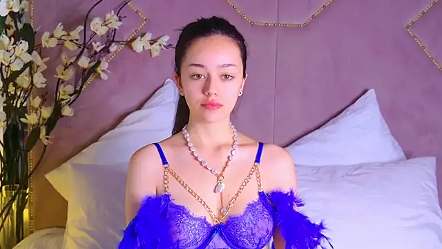 STELLA RICH online show from 10/30/25, 08:53