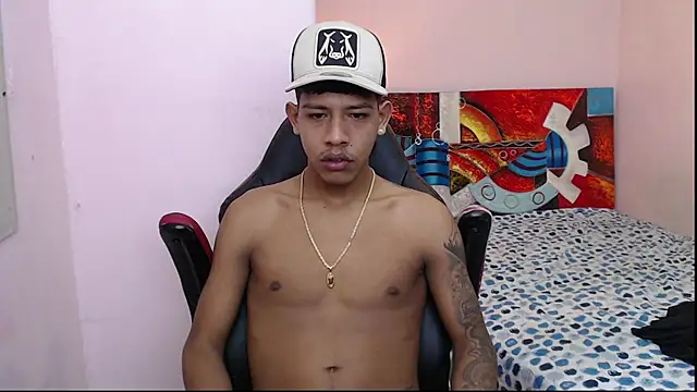 mr stiven  online show from 01/18/25, 02:58