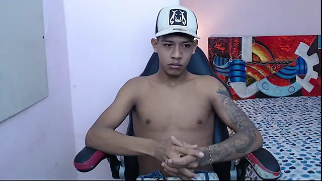 mr stiven  online show from 01/20/25, 03:37