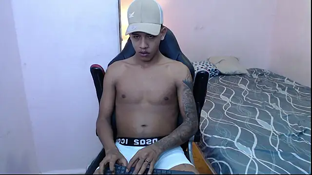 mr stiven  online show from 02/01/25, 06:10