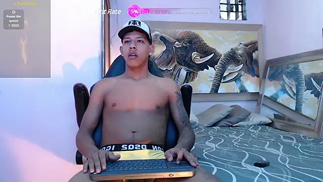 mr stiven  online show from 03/14/25, 02:53