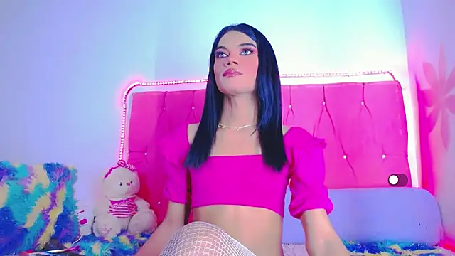 Theylor Rouse online show from 02/16/25, 09:04