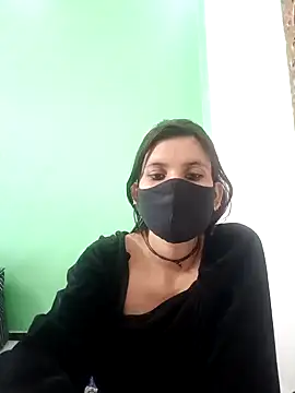 Aafreen 36 online show from 02/08/25, 09:13