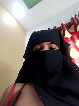 Aafreen 36 online show from 05/18/26, 04:07
