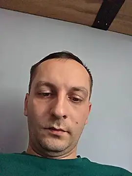 Snapshot of Kondzio chatting on 07/14/26, 11:27 Kondzio online show from 07/14/26, 11:27