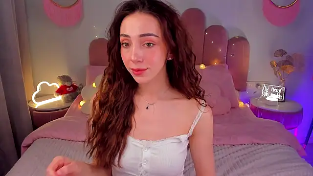 ElsaYoung online show from 02/05/25, 08:25