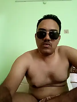 farhaanmacho online show from 04/10/26, 10:53