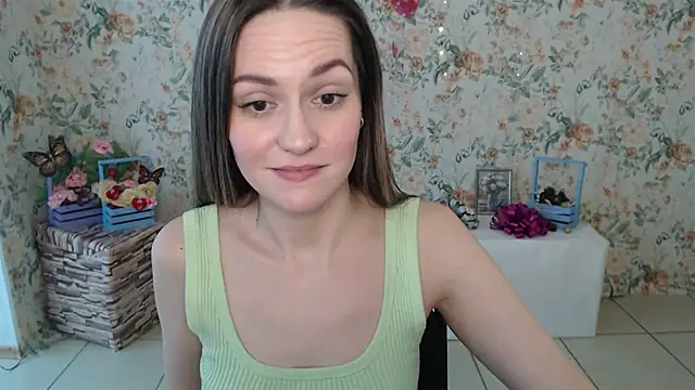 Lina Star S online show from 02/13/25, 10:34