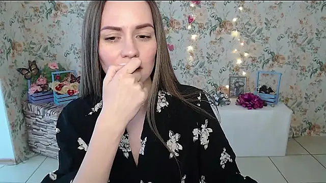 Lina Star S online show from 02/22/25, 10:29