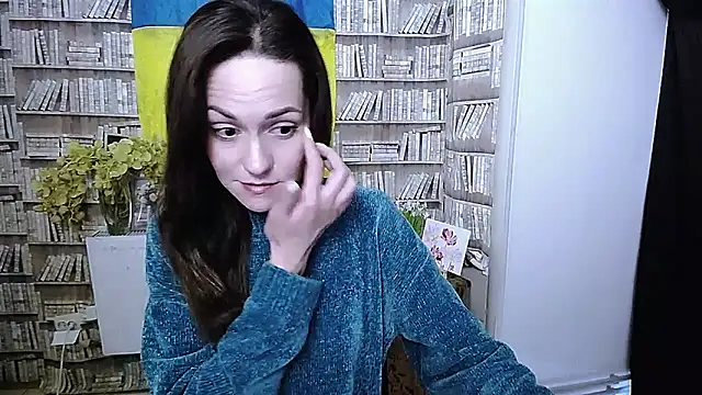 Lina Star S online show from 11/26/25, 11:11