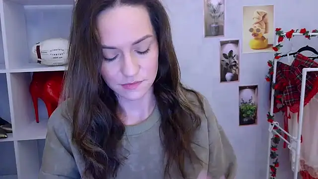 Lina Star S online show from 01/15/26, 06:29