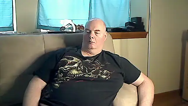 Snapshot of harley99574 chatting on 12/13/24, 05:10 harley99574 online show from 12/13/24, 05:10