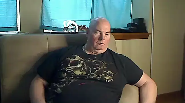 Snapshot of harley99574 chatting on 12/25/24, 06:52 harley99574 online show from 12/25/24, 06:52