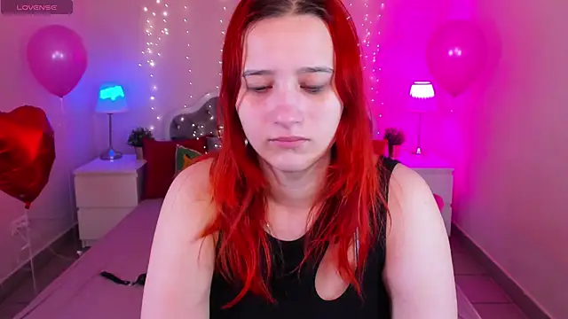 Snapshot of RachelPirce chatting on 02/11/25, 02:03 RachelPirce online show from 02/11/25, 02:03