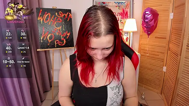 Snapshot of RachelPirce chatting on 03/13/25, 02:05 RachelPirce online show from 03/13/25, 02:05